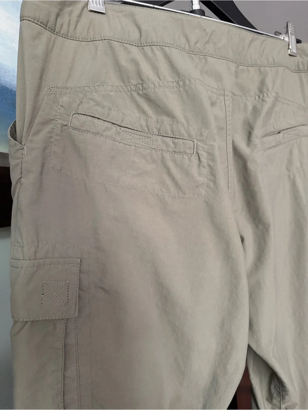 Mountain Hardwear Men's Cargo Hiking Pants Size Med-Regular (32/32) Olive-green